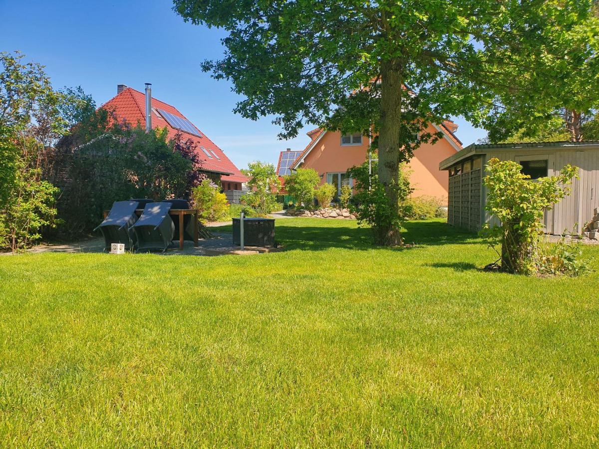 Moderne Fewo Nr 4 Mit Balkon, Sauna Im Haus, Garten - Ferienwohnungen Am Wald Klein Gelm Exterior foto